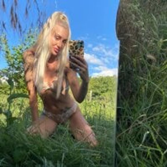 mistress_in_the_forest