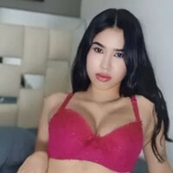 ava_jhonsson