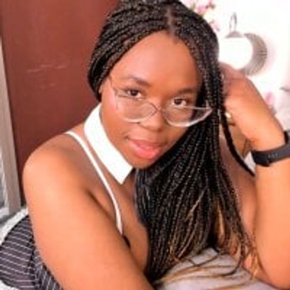 Makena_gh