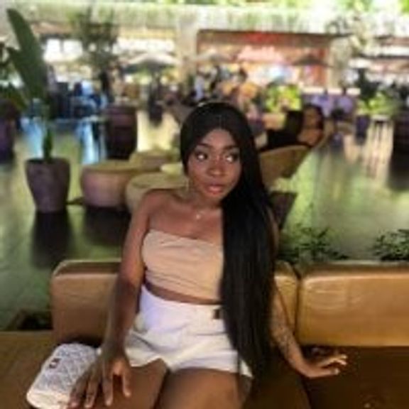 ebony_queen_latin