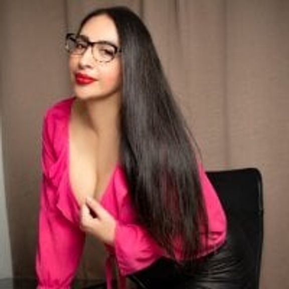 MayraVegas