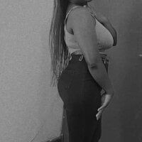 Queenanam