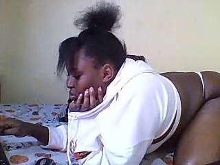 ebony_lorrita
