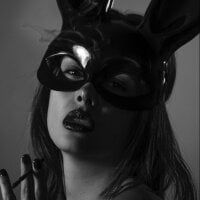 Ari_young