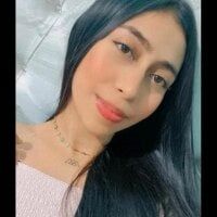 mia_violet__