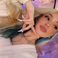 ambberr_tay