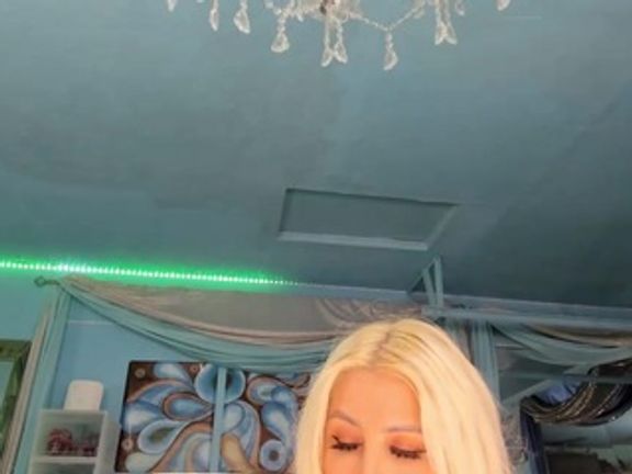 adrianna777