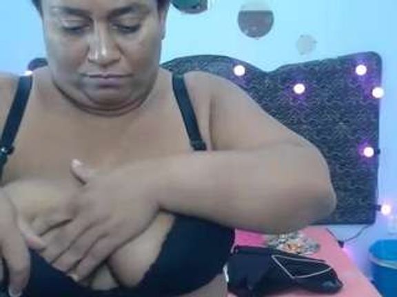 sweet-SharonLie