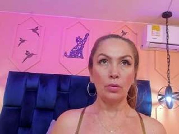 beauty-milf