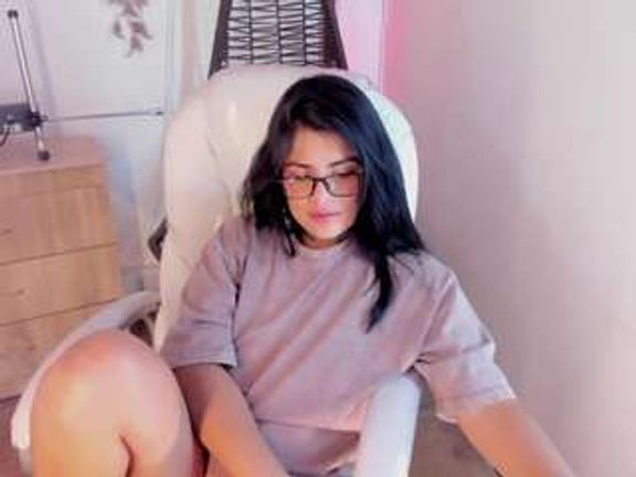 ivynaugthyqueen