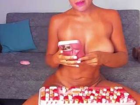 BUSTY PUTONA RELOADED