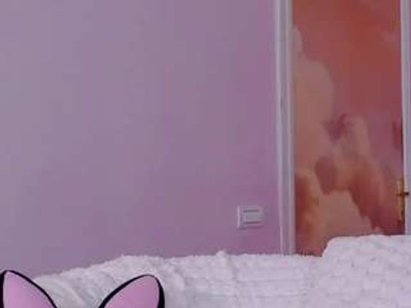 AwwElla