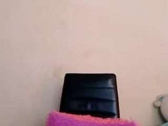rubia_oficialmilf