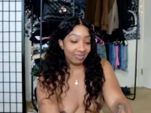 Makenzie Royale