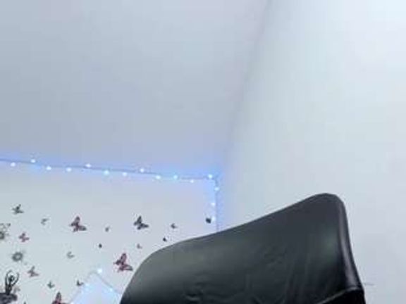 desirehugeboobs
