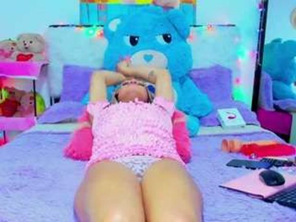 CandyFabiana25