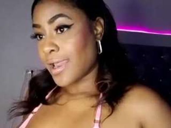 Laila Summer