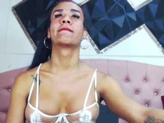 andrea-safeira