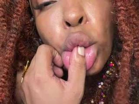 Nia Harriss