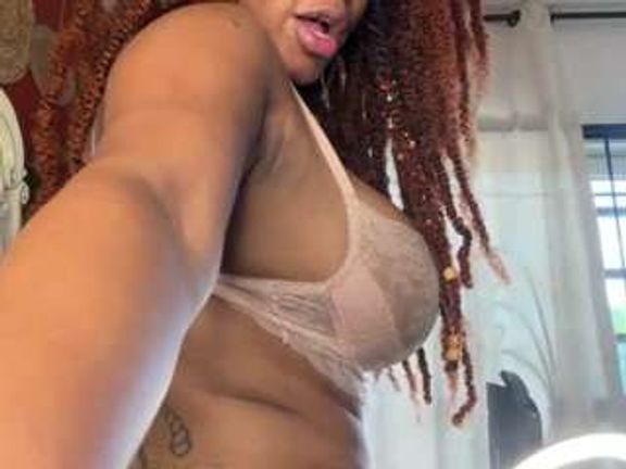 Nia Harriss