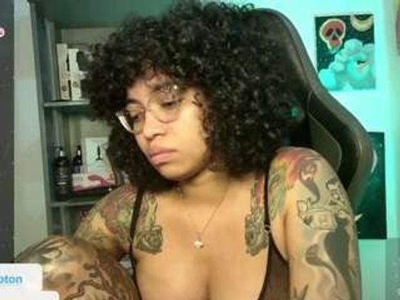 alesyahampton