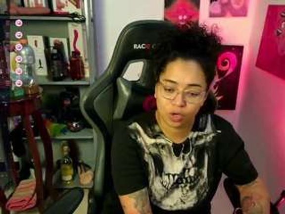 alesyahampton