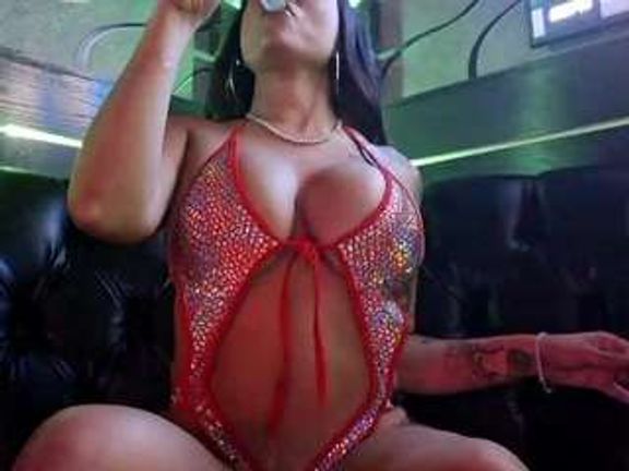 Red Rose La Cubana