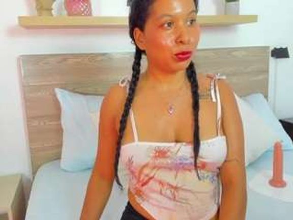 naila-carpioo