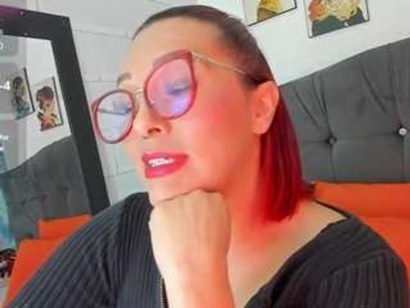 valentina004