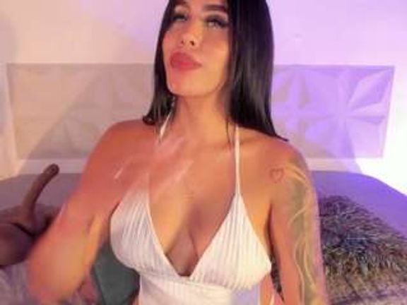 IsabellaCruz1