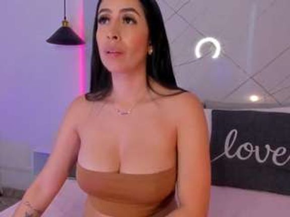 ANNI SMILE