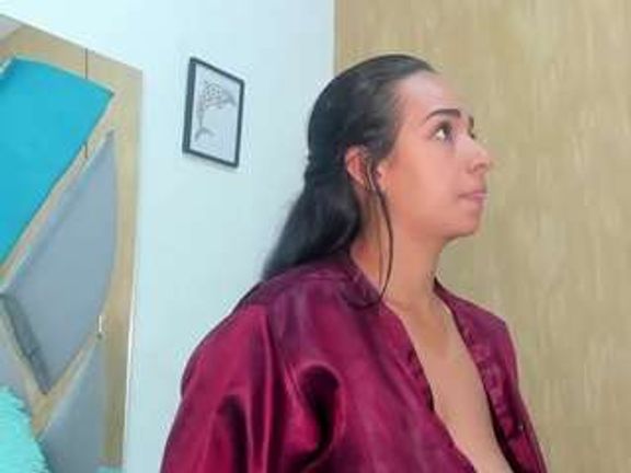 Conniee Manuela