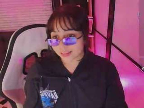 naomyBuster