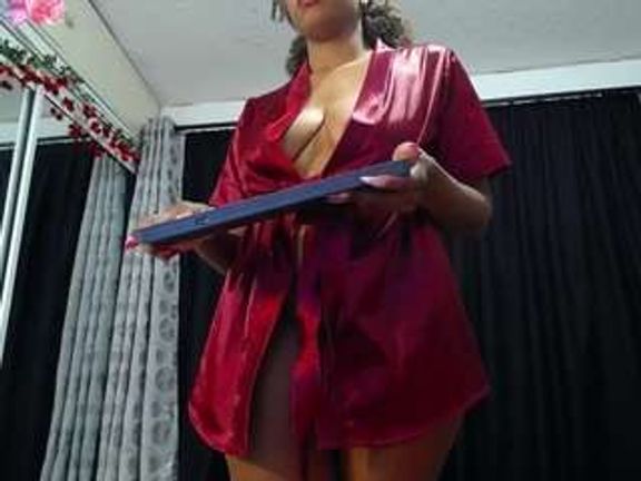 BLACK-ROSSE1
