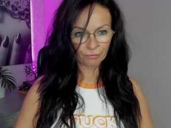 glamHelen
