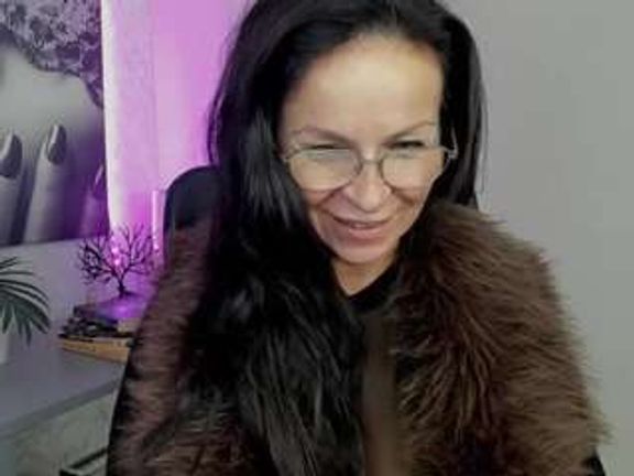 glamHelen
