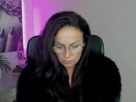 glamHelen