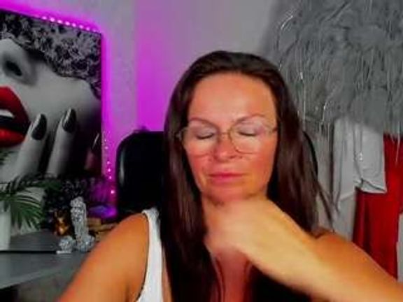 glamHelen