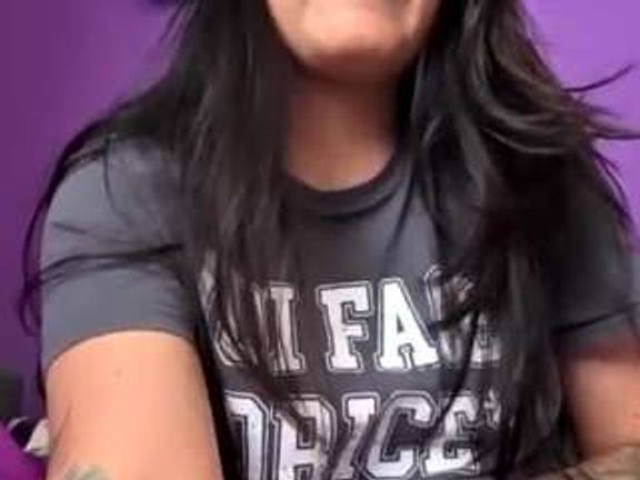 BritneyQuenn18