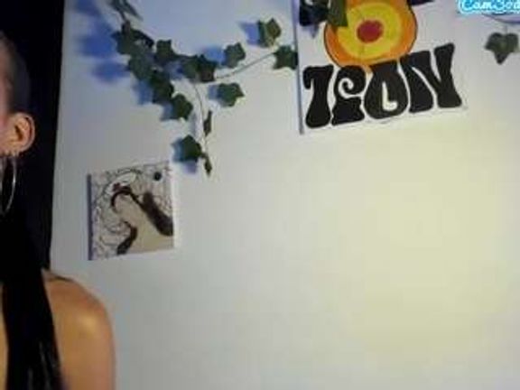 ebonyhot77