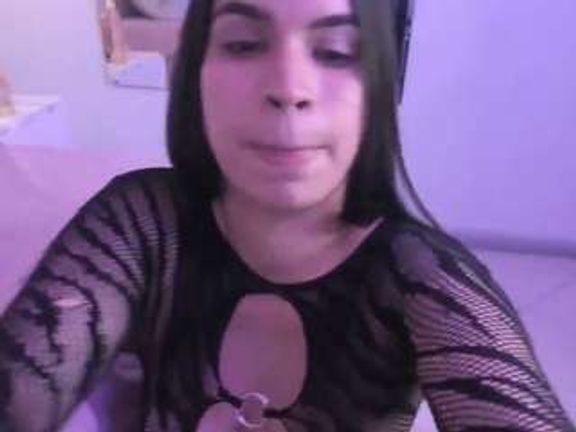 ashlye-whiite