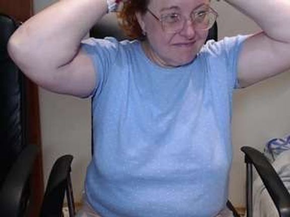 CurvyJoanna