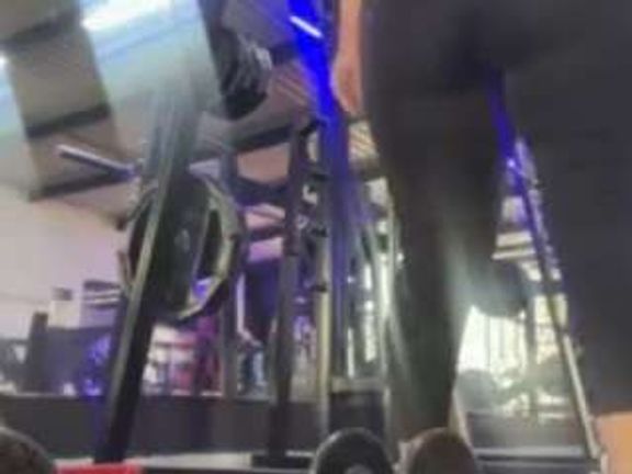 brenda-curvy