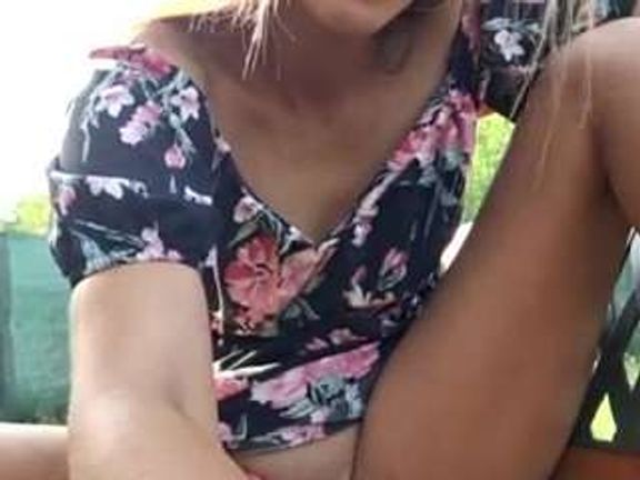 sexyriskygirl