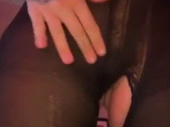 ellieelf