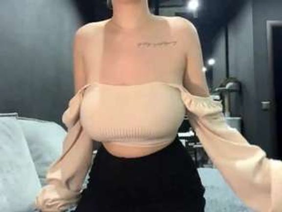 RachelBlinks