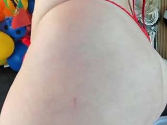 Danna38topless