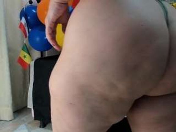 Danna38topless