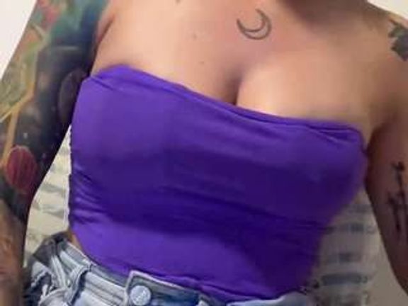 Selene Cano