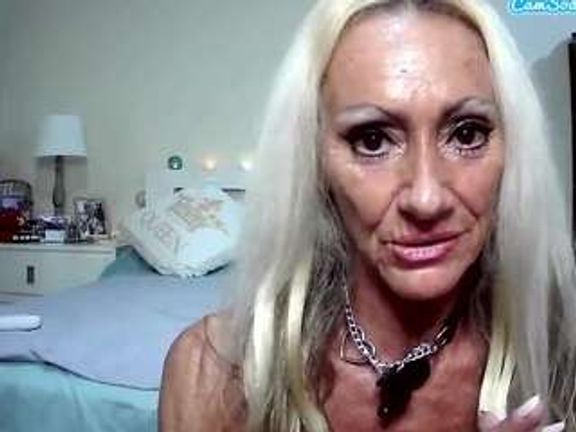 siennadiamond fit barbie queen